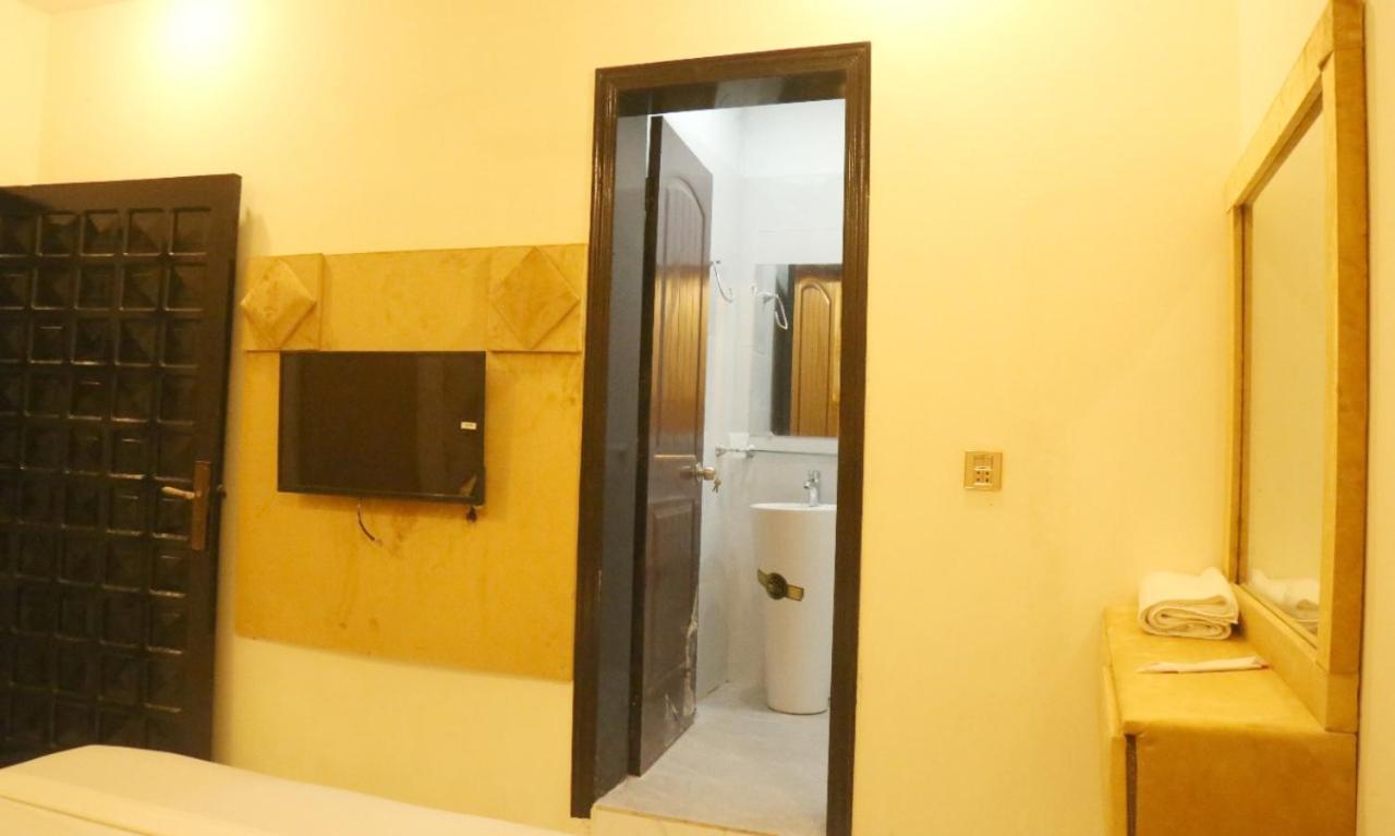Hotel De Smart Multan Luaran gambar