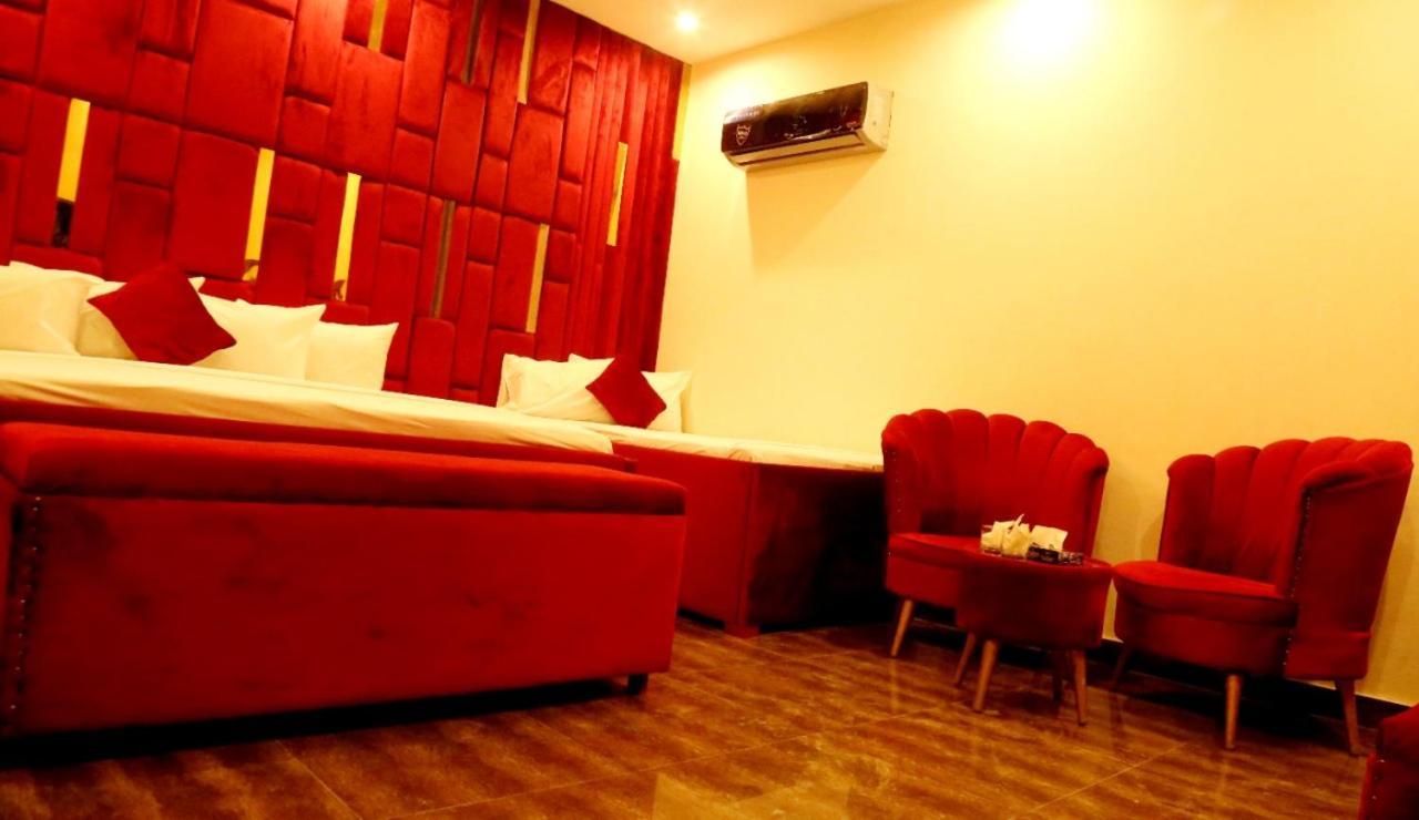 Hotel De Smart Multan Luaran gambar