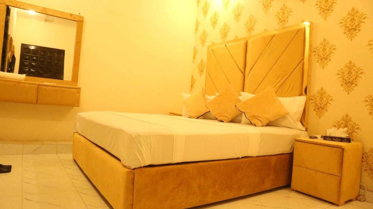 Hotel De Smart Multan Luaran gambar