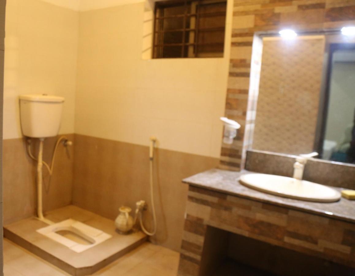 Hotel De Smart Multan Luaran gambar